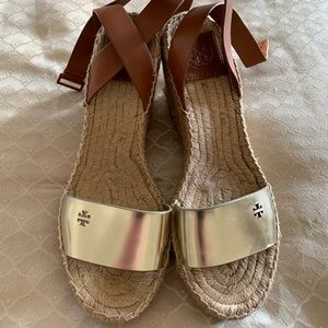 Tory Burch Bima wedge size 7